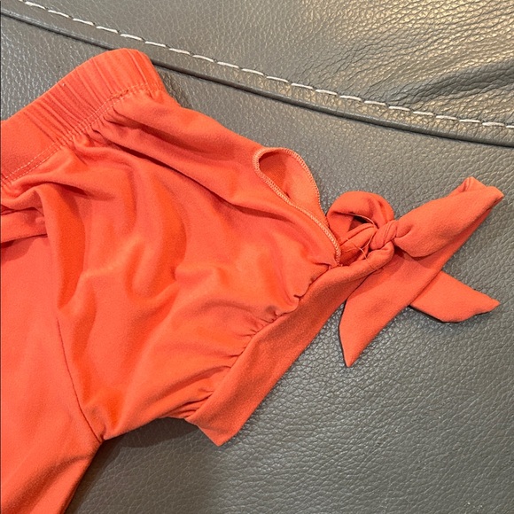 Derek heart Off-Shoulder Orange Romper, size S - Picture 3 of 5